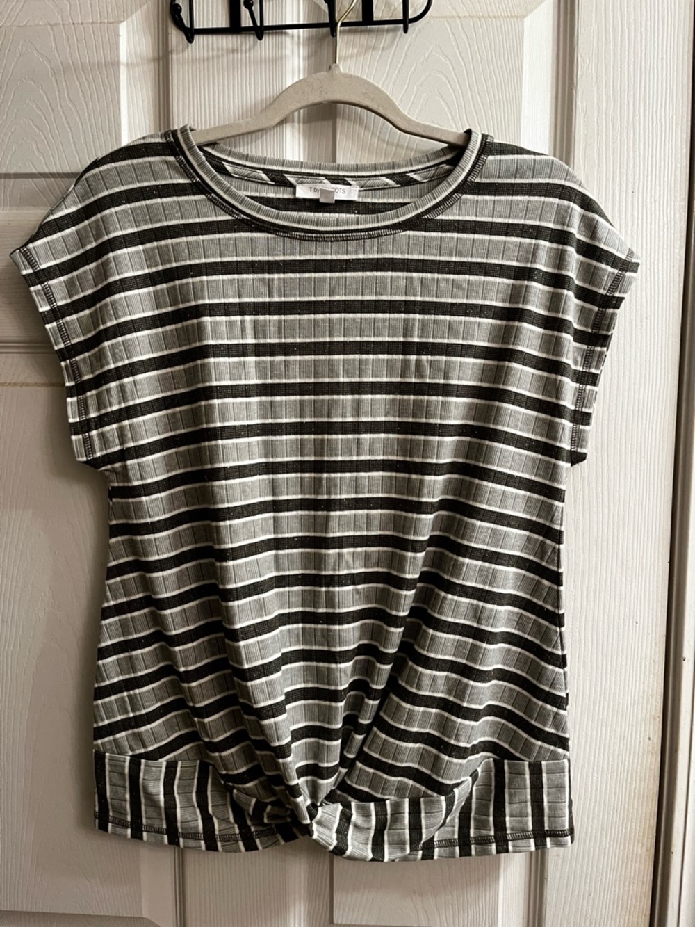 TALBOTS ~ GREEN STRIPED KNOT HEM TOP ~ L